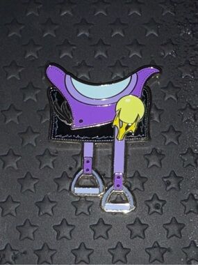 LE 500 Maleficent PALM Disney Saddle Pin